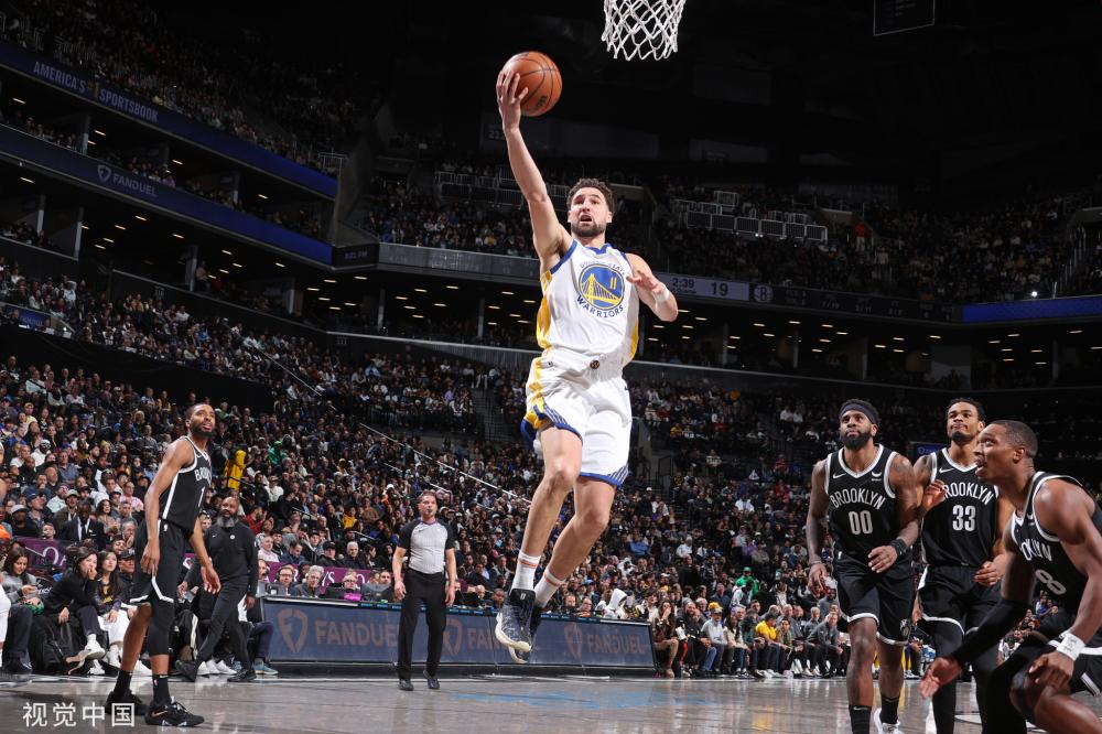 球员在边路 球员在边路